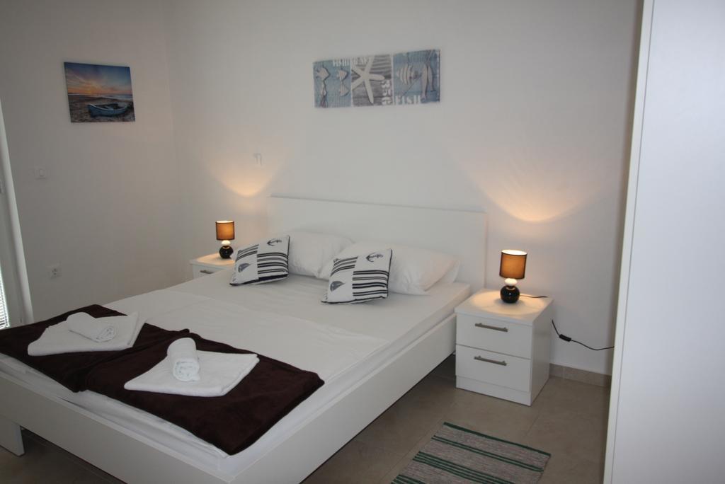 Mimice Bay Apartments Екстер'єр фото